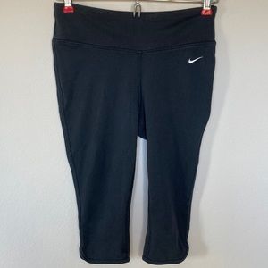 Nike Crop Leggings